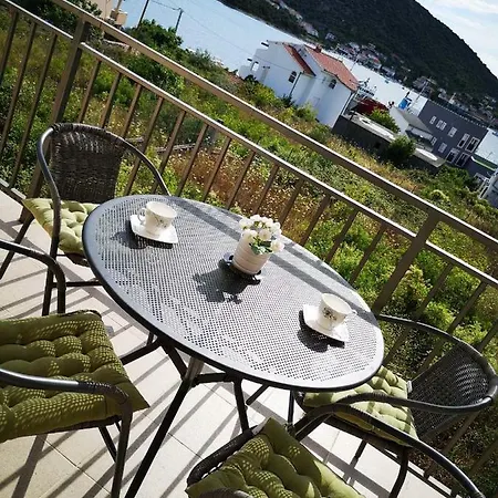 Jadranka Apartment *
